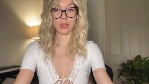 Mila online show from July 3, 4:12 pm
