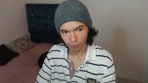 Snapshot of milesxoxo6969 chatting on October 28, 4:30 pm milesxoxo6969 online show from October 28, 4:30 pm