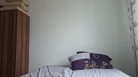 milf44milf online show from October 11, 6:51 am