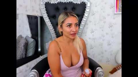 Antonella online show from December 1, 12:36 pm