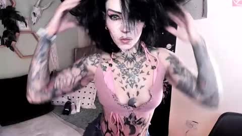 Isabella online show from September 29, 2:16 pm