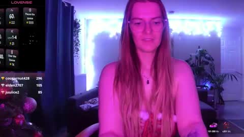 Milf Tara36 online show from December 26, 12:46 am