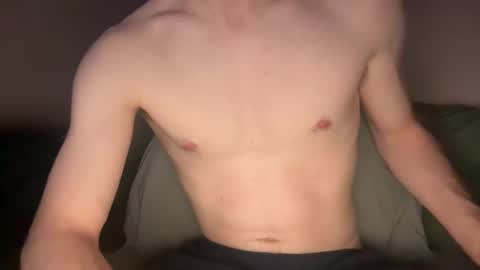 milkedboy964 online show from December 22, 2:07 am