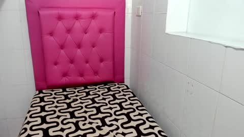 milkyway_18 online show from September 16, 2:31 pm