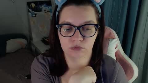 Milla online show from March 7, 9:48 pm