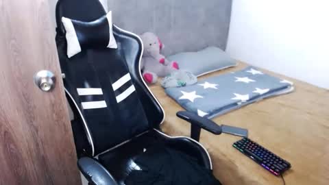 IG becerra ce online show from February 7, 2:03 am