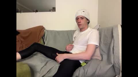 SlimnHungOH online show from December 13, 9:32 pm