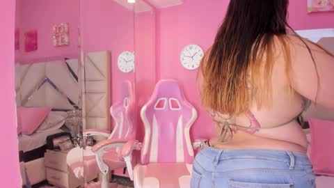 millers_rousse online show from January 16, 1:42 pm