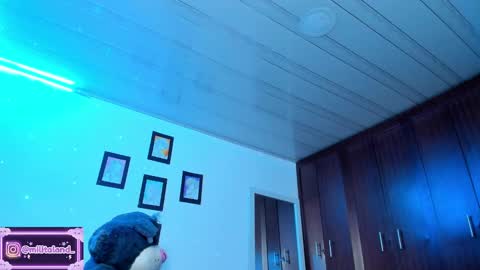        online show from October 7, 2:29 am