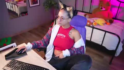 millie_volturi online show from August 3, 12:33 pm