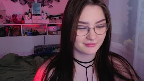 Millie online show from November 12, 5:21 am