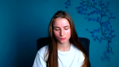 Milly online show from June 29, 5:37 am