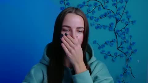 Milly online show from December 22, 6:31 am