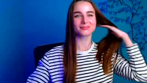 Milly online show from July 13, 5:44 am