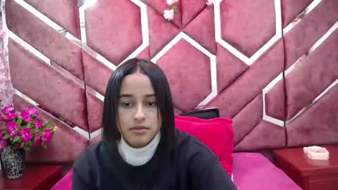 Snapshot of milly_print chatting on February 18, 2:27 am Milly Print online show from February 18, 2:27 am