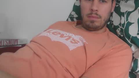 milowww1601 online show from November 19, 10:36 am