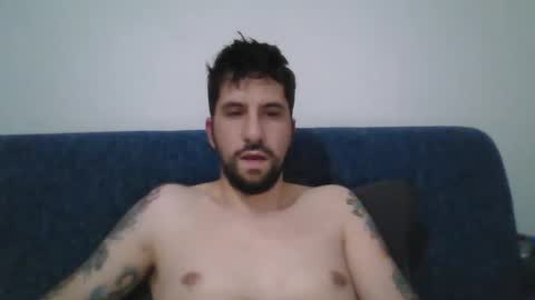 milten1987 online show from April 13, 12:26 am