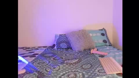 Milu online show from November 14, 6:26 am