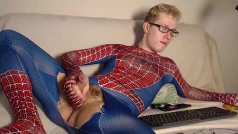 Noah online show from November 18, 11:24 am