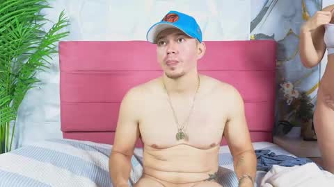 mily_and_mateo online show from June 6, 7:03 am