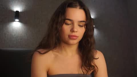 Linda online show from February 11, 1:59 pm