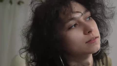  IRIS  online show from November 8, 7:11 am