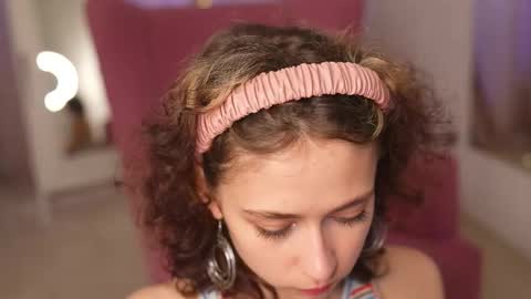  IRIS  online show from September 18, 8:40 am