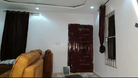 mimi online show from March 22, 8:57 pm