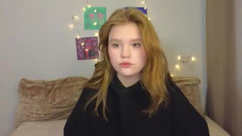 hi Im Mina  online show from March 25, 6:09 am