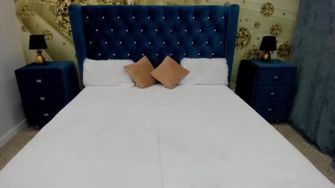 minchelskatrina online show from March 7, 7:52 am