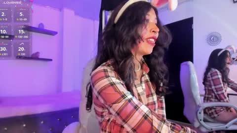 miniadelf online show from April 9, 9:42 pm