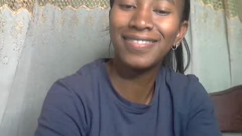 minouch211907 online show from June 6, 11:43 pm