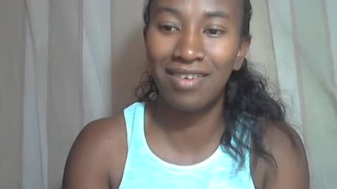 minouch211907 online show from October 19, 9:58 am