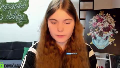 miraa_bloom online show from March 8, 2:32 pm