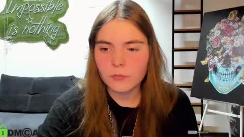 miraa_bloom online show from April 21, 2:35 pm