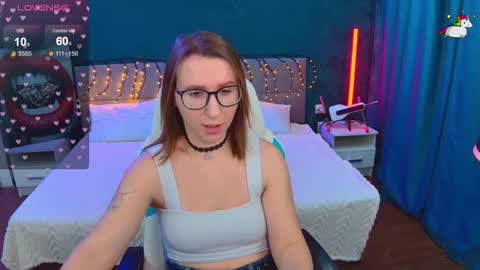 Mira online show from December 17, 12:28 am