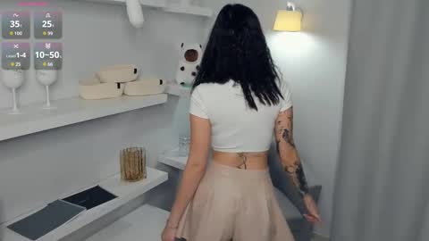 My name is Adele online show from November 15, 7:54 am