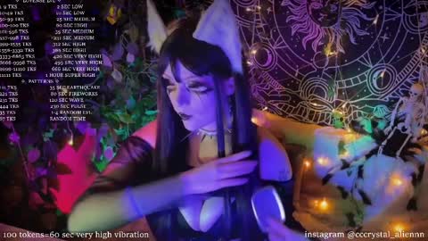 mirareed online show from April 6, 11:50 pm