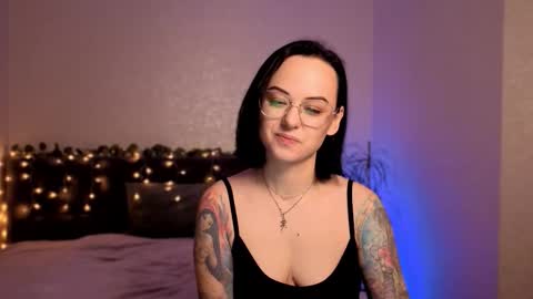 MiraSkyy online show from December 15, 8:27 pm