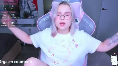 Kira online show from July 9, 5:28 pm