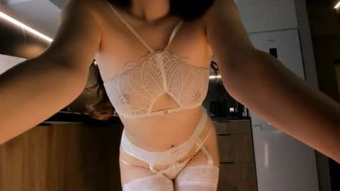 Mira online show from July 26, 3:15 am
