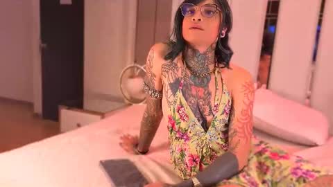     online show from February 13, 3:37 pm