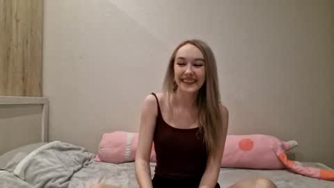 MisaMew online show from June 27, 5:41 pm
