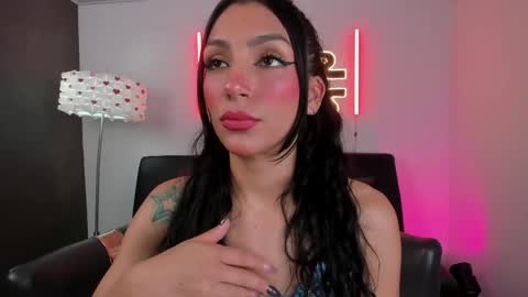 Evangeline online show from June 9, 2:33 am