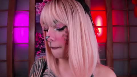 Abigail online show from March 26, 2:28 am