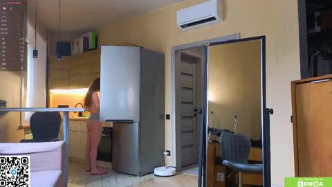 Sandy online show from April 10, 2:28 am