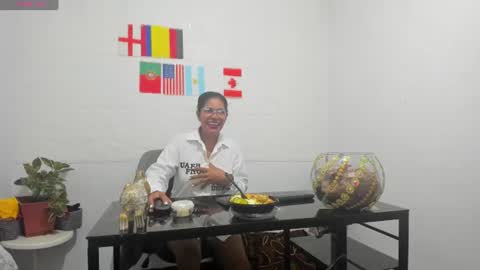 Clare PocaHose online show from June 14, 2:24 am