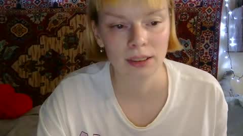 Elis online show from August 5, 11:51 am
