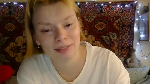 Elis online show from August 3, 11:16 am