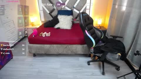 hanna online show from March 1, 6:43 pm